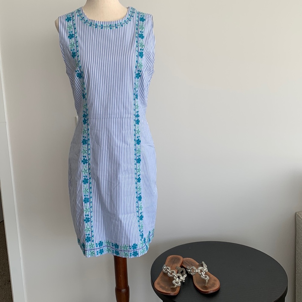 Vineyard Vines shift dress
